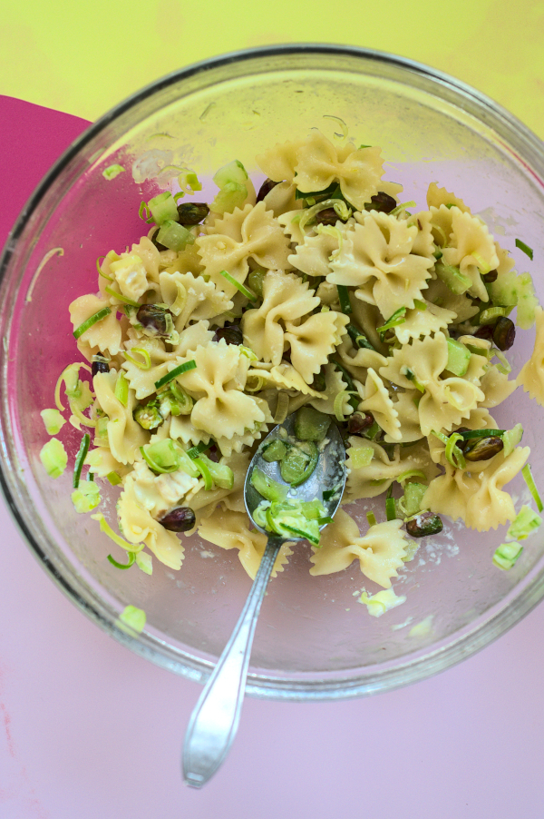 party time! – farfalle & pistachio pasta salad